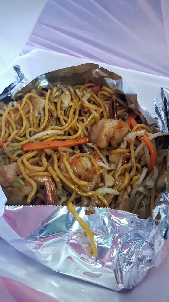 Shrimp Lo Mein